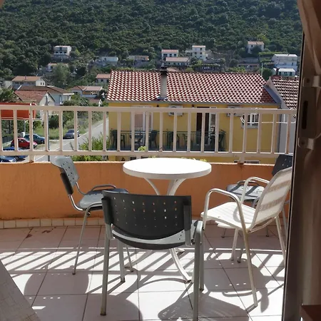 Luksuz * Trpanj